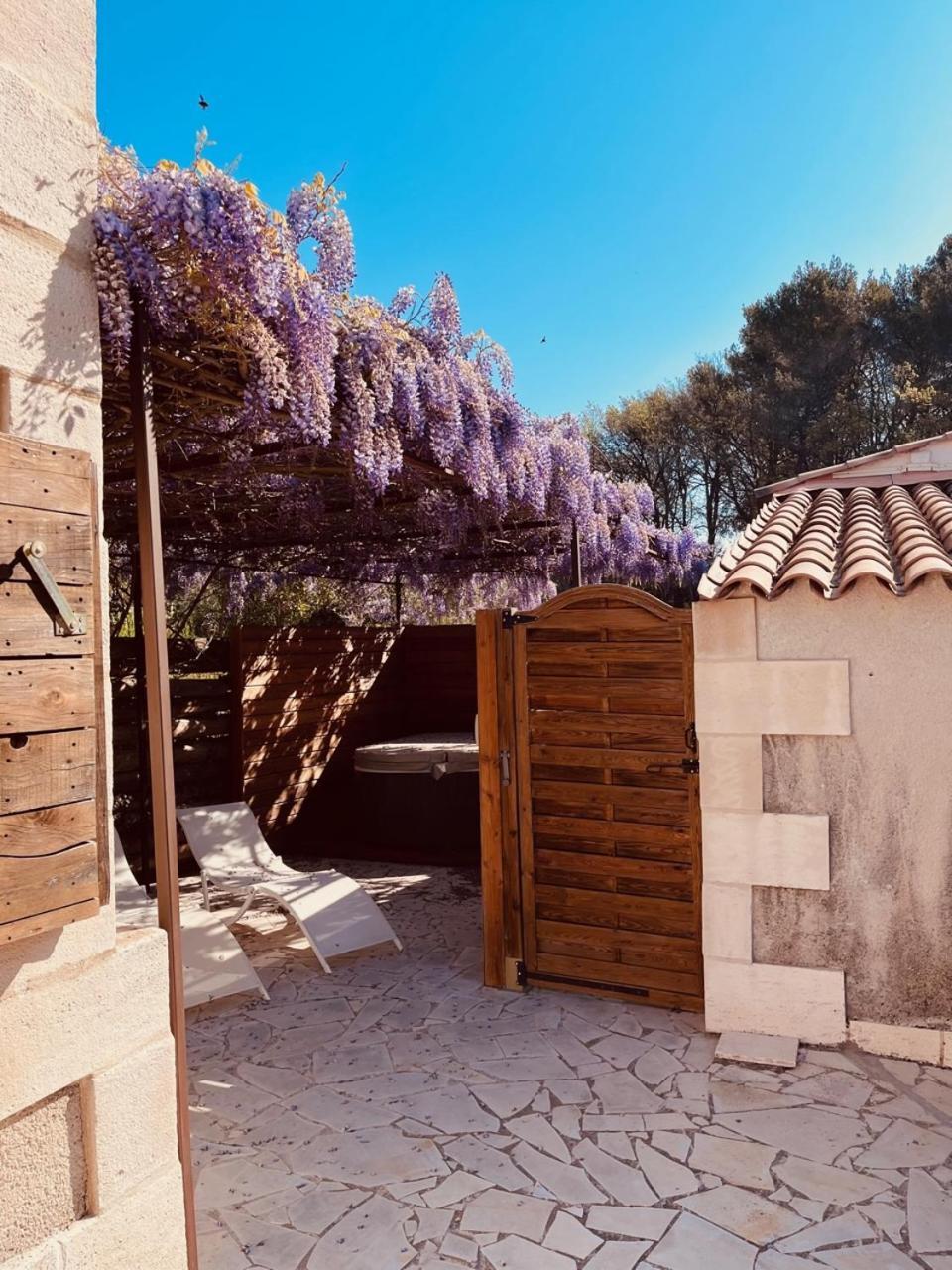 Domaine Amourella Aparthotel Lambesc Cameră foto