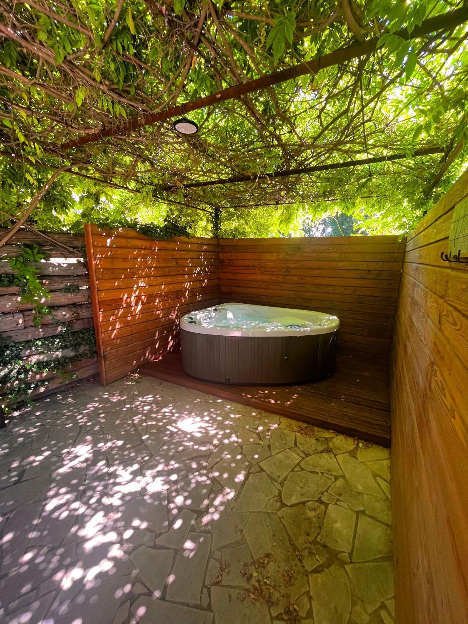 Domaine Amourella Aparthotel Lambesc Cameră foto